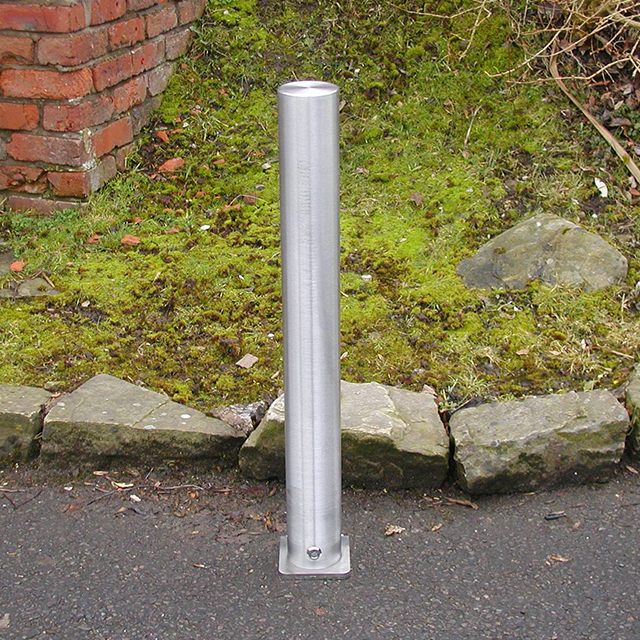 Fold Down Parking Post
