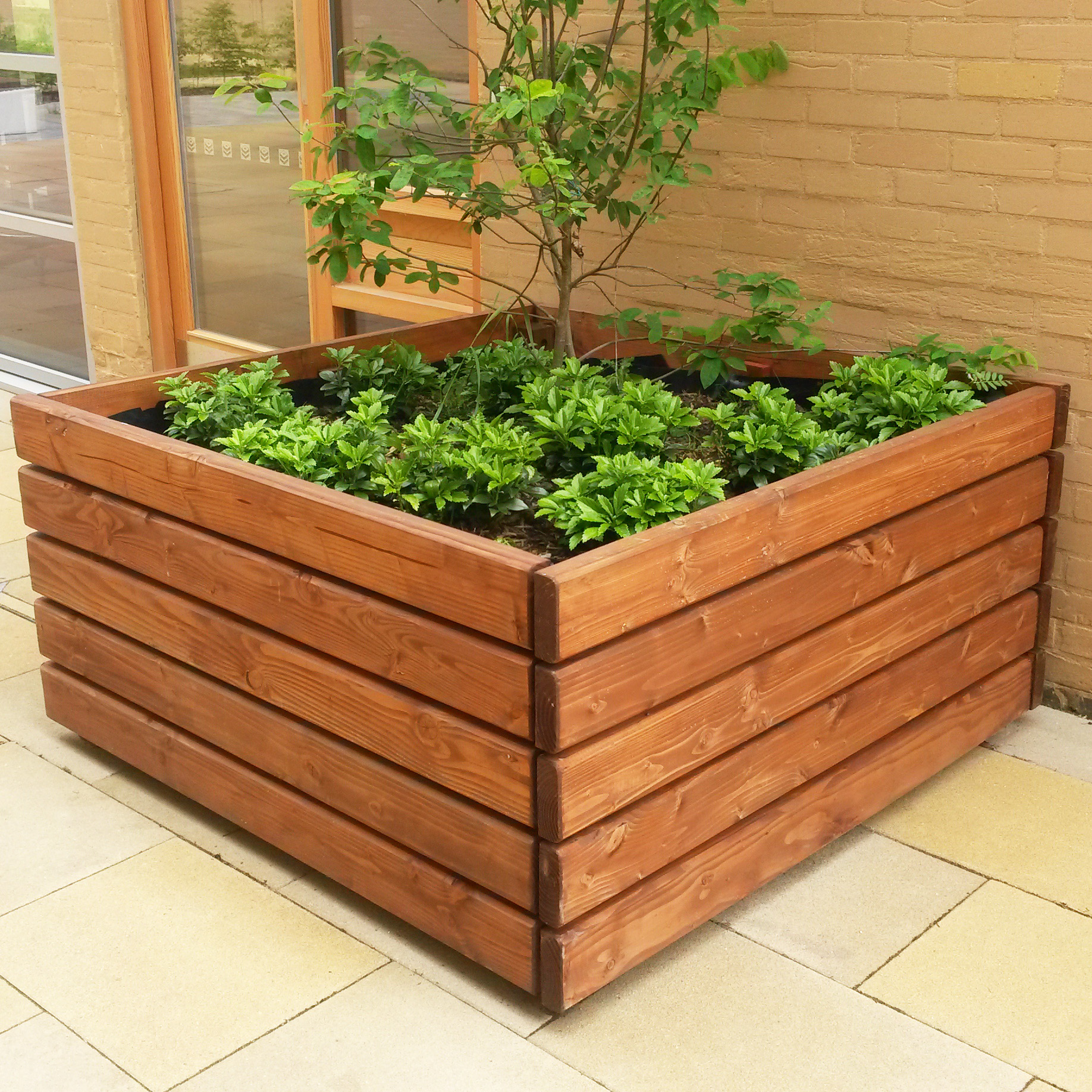 Springwell Planter 