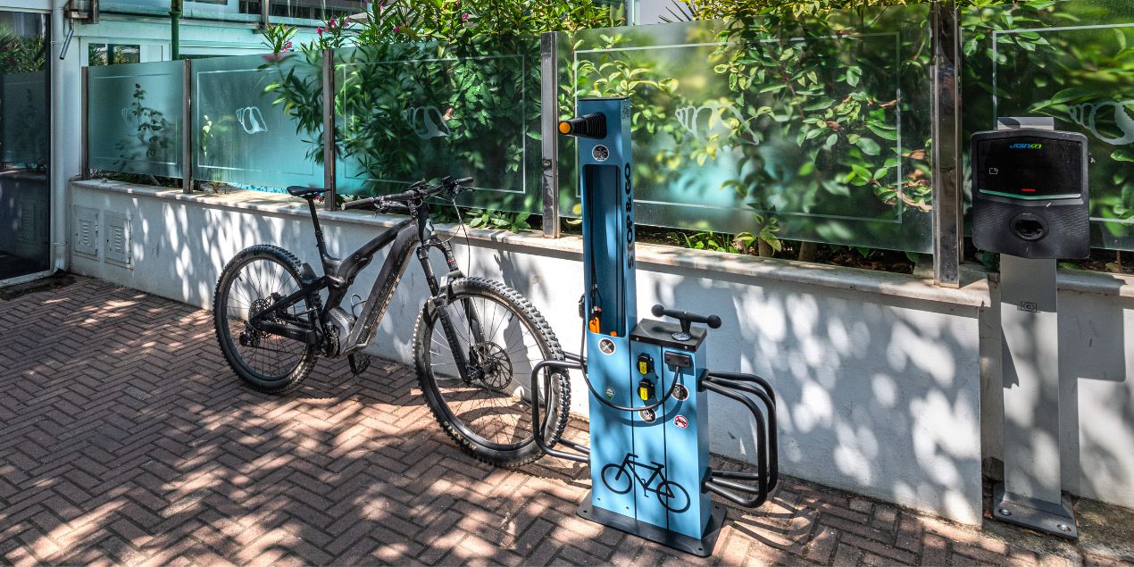 ST&GO Bike Maintenance Stand ST&GO Bike Maintenance Stand