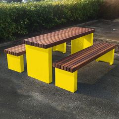 Holgate Picnic Set