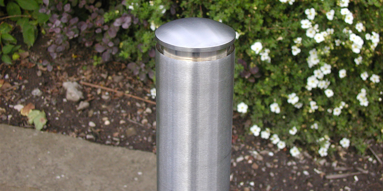 Feature Top Stainless Steel Bollard