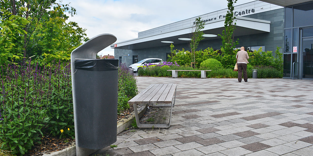 Multiplicity Litter Bin