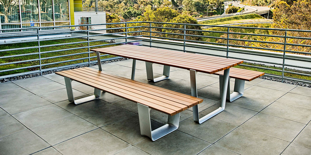 Multiplicity Picnic Table