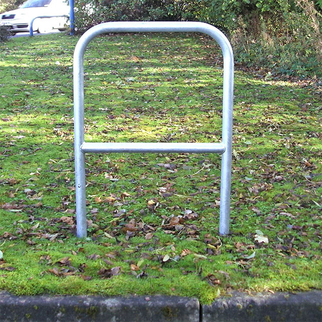 Sheffield Cycle Stand With Mid-rail Sheffield Cycle Stand With Mid-rail
