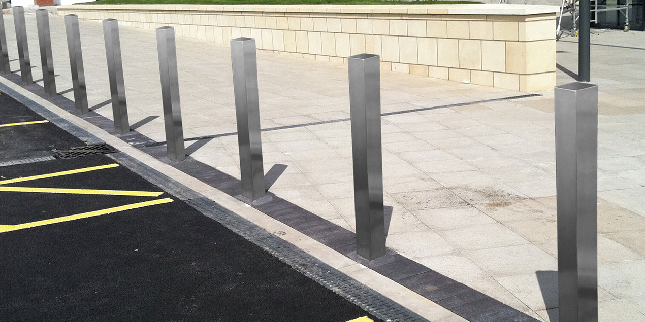 Square Flat Top Stainless Steel Bollard