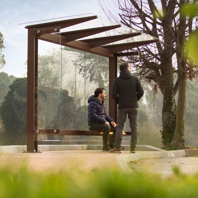 Stingray Bus Shelter