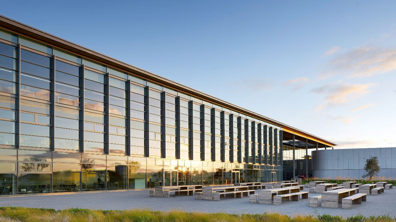 picnic tables for Jaguar Landrover HQ Gaydon